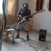 Jins震的个人资料头像