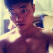 year_f的个人资料头像