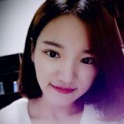 愿风载尘yan的个人资料头像