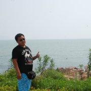 囚天地的个人资料头像