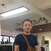 春长的个人资料头像