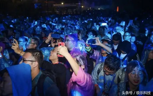 「原创」马云又嗨啦，云栖音乐节与李健同台飙歌，把健哥都带跑调了