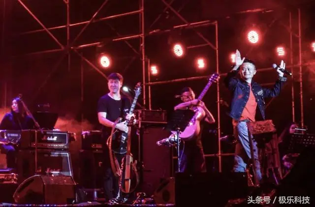 「原创」马云又嗨啦，云栖音乐节与李健同台飙歌，把健哥都带跑调了