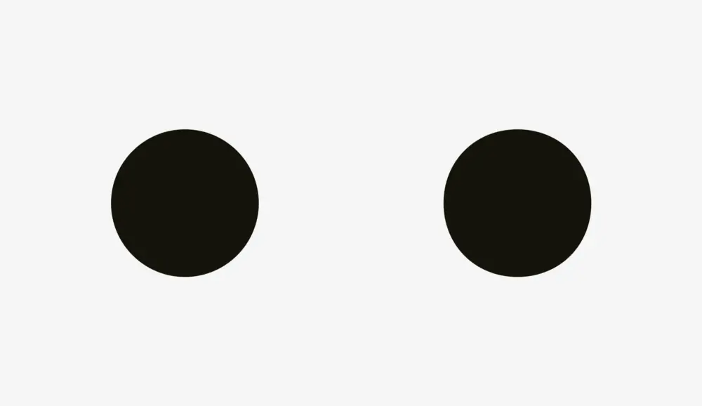 右边为调整后的圆，左边为几何上的圆