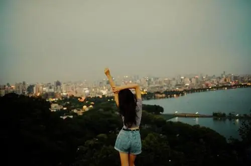 成功在向你招手