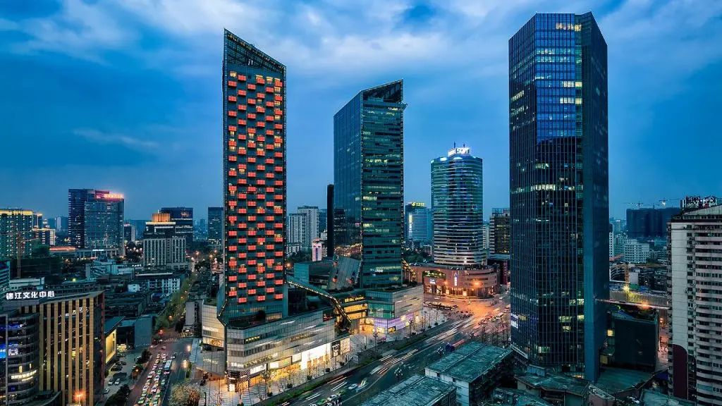 腾讯、锤子、香奈儿相继亮相的成都，有哪些互联网公司可以去？-20171121早读课