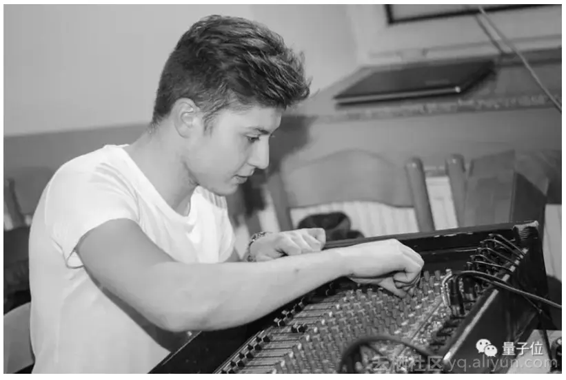 c4cb1aefa55cdfaa6a1476e0567a4e56644a8678