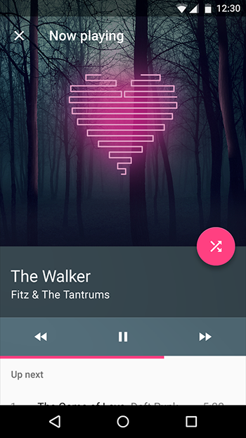 特征图像：特征图像是风格鲜明的图像，它一般会出现在非常规的布局中。