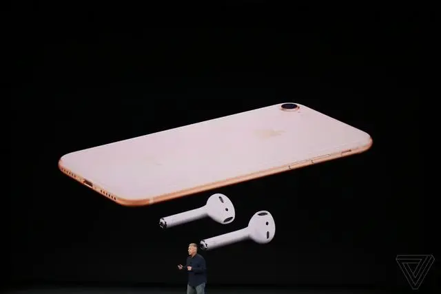 苹果发布会回顾：iPhone X登峰造极，6527元起