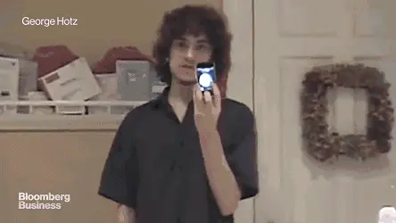 天才黑客！17岁打脸乔布斯，20岁搞疯索尼，26岁叫板特斯拉，写2000行代码市值8000万美金