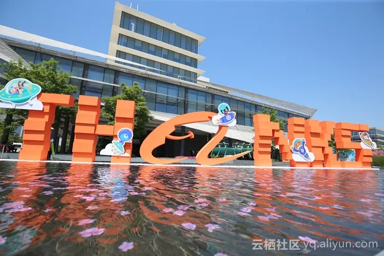 e5b4b74bb7bb0f6845d4c03351c63132cc2ab3ee