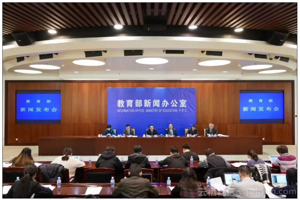 2b51251f8c29afc72f992dc3bea7905641c984dd