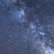 鲁啦啦鲁的个人资料头像