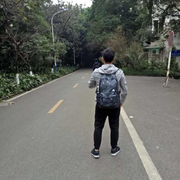 SKHuang的个人资料头像