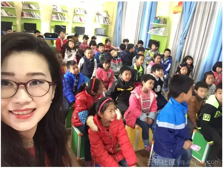 aa417f27bdcd04bf5f7e8bc4d2ec9e5eccdb1703