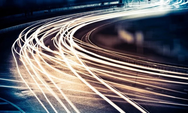 Light-trails-Beijing-860x430.webp_副本