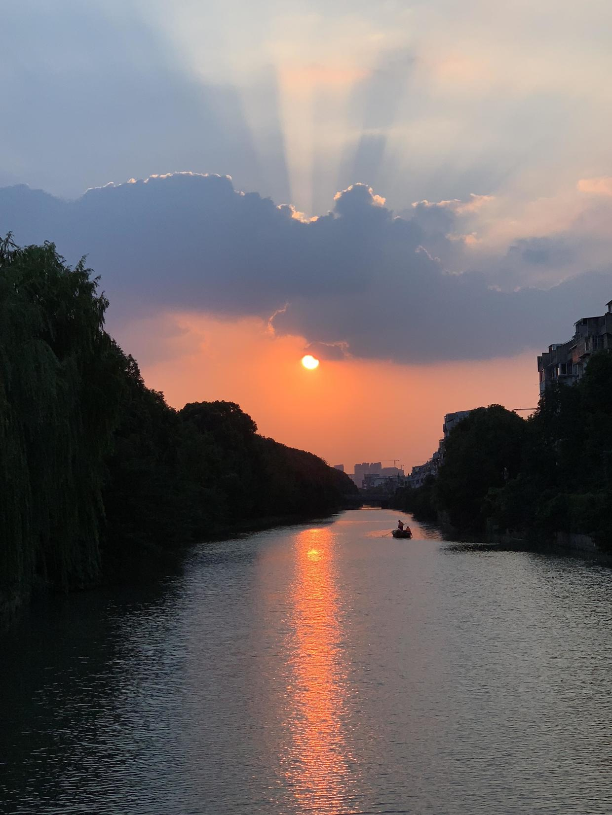 夕阳.JPG