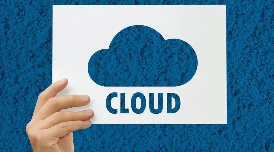 如何确保应用程序在公共云中的可用性