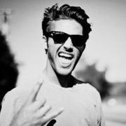 CODE1024的个人资料头像