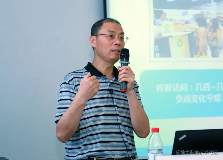 阳振坤：数据库天然选择了计算机，但计算机天然并不适合数据库