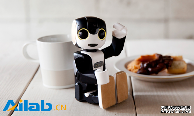 夏普出了款机器人手机 可以和你“坐着聊聊天”