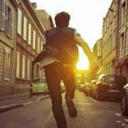 淋雨的frog52312的个人资料头像