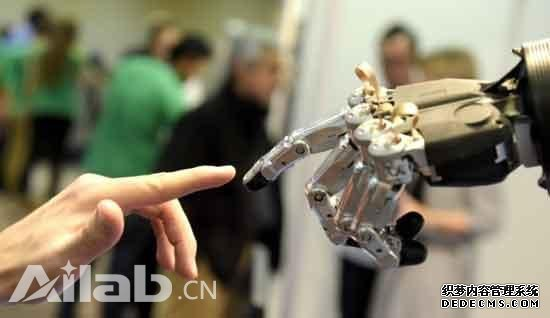 大学生们，请报“人工智能”相关专业，为了人类！