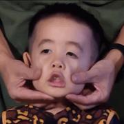 拥小抱的个人资料头像