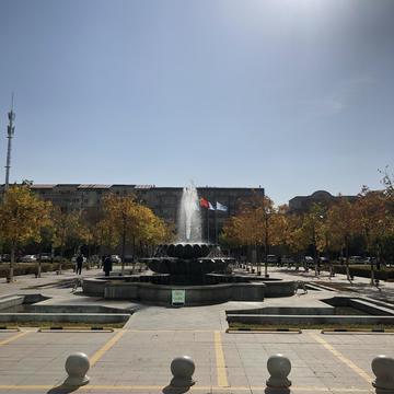 张翠山于2019-10-17 21:43发布的图片
