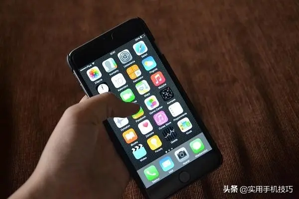 iPhone终于自带长截屏了？苹果手机这些截图方式，你用过几种？