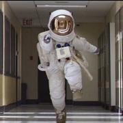 山山_而川的个人资料头像