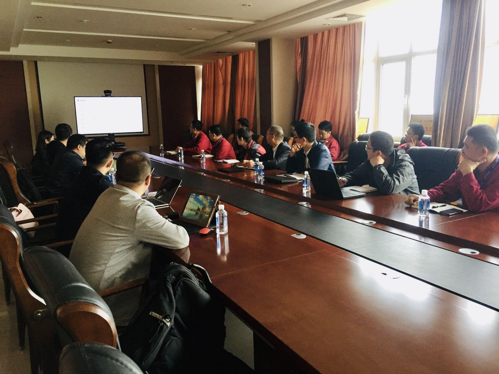 喜讯丨数商云科技、万达宝通轮胎公司正式签约,达成战略合作