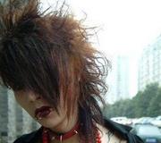 半斤水泥的个人资料头像