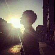 陆离斯的个人资料头像