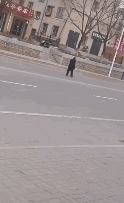 沙雕动图于2019-04-26 14:40发布的图片
