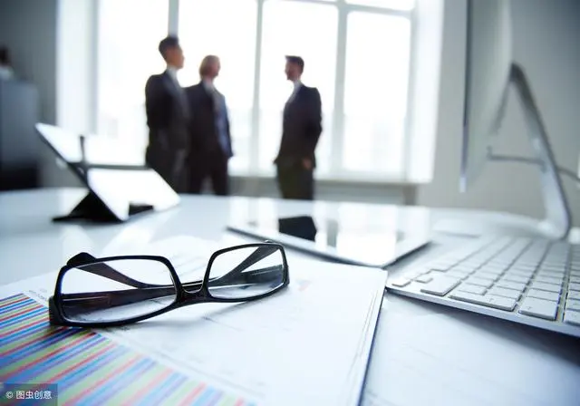 程序员毕业五年他年薪百万，他月薪一万