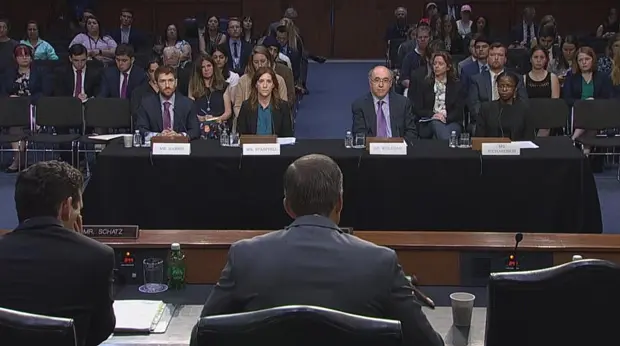 Optimizing for Engagement: Understanding the Use of Persuasive Technology on Internet Platforms