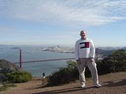 尖锐的个人资料头像