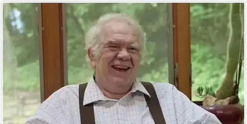 各大语言之父，你认识几个？Python之父，头发最茂盛？