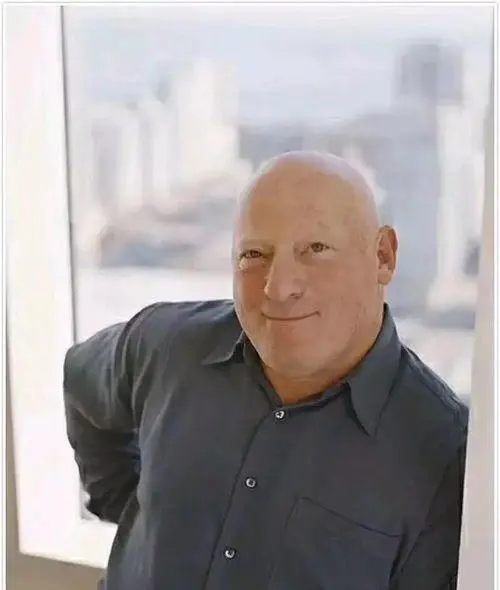 各大语言之父，你认识几个？Python之父，头发最茂盛？