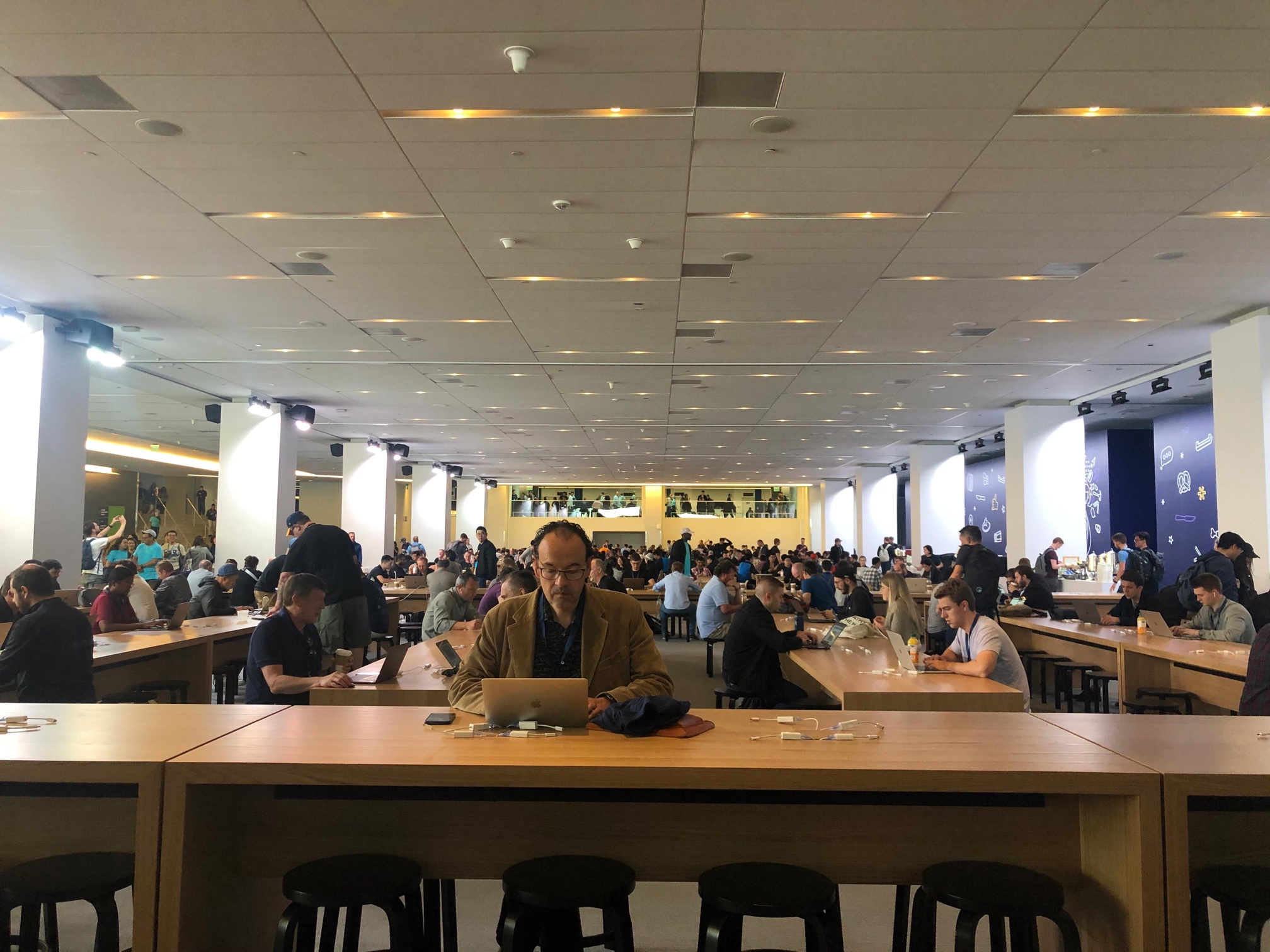 wwdc19-lounge