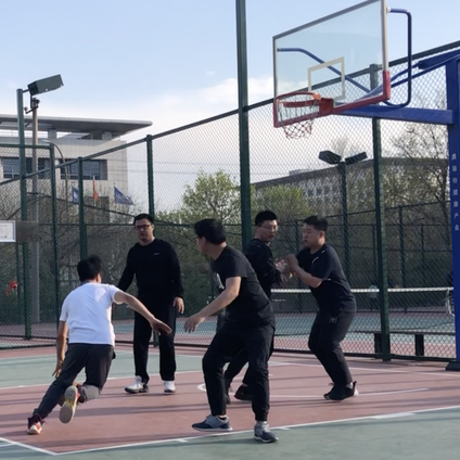 Zach_LaVine于2019-08-09 15:01发布的图片