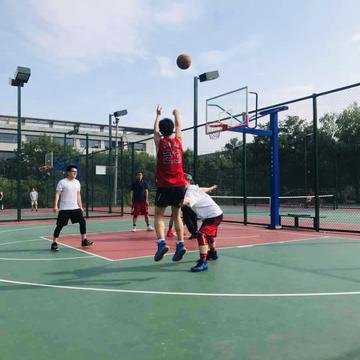 Zach_LaVine于2019-08-09 15:01发布的图片
