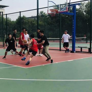 Zach_LaVine于2019-08-09 15:01发布的图片