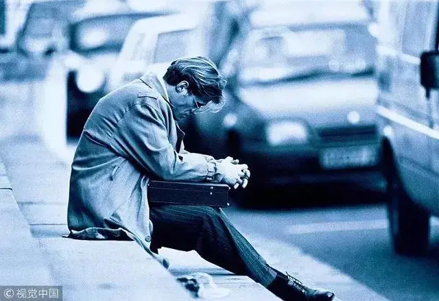 对于程序员来说，第一份工作薪资重不重要？