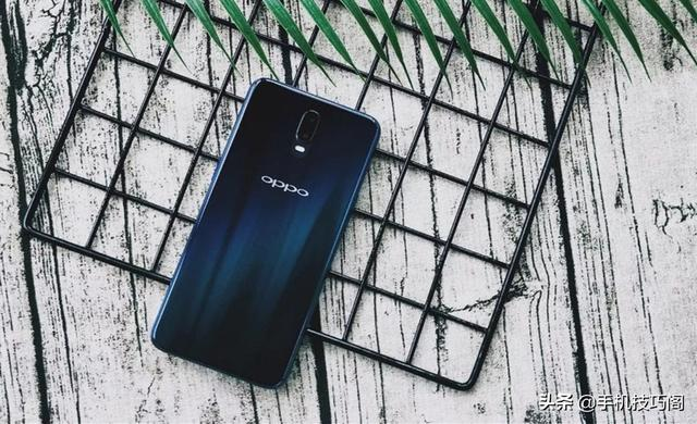 手机总是发烫怎么办？教你这5招，让你的手机再也不变暖手宝