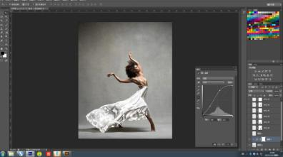 如何在ps中添加图片上的塑料布效果