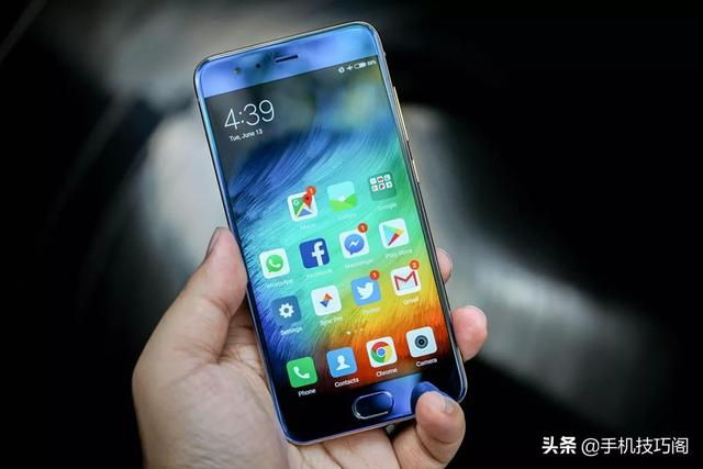 手机越用越卡？教你一分钟清理4个英文文件夹，删完流畅如新机