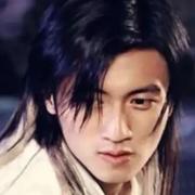 royal1235的个人资料头像