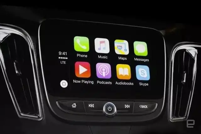 从机器人过渡到人类？Siri的“变声之旅”